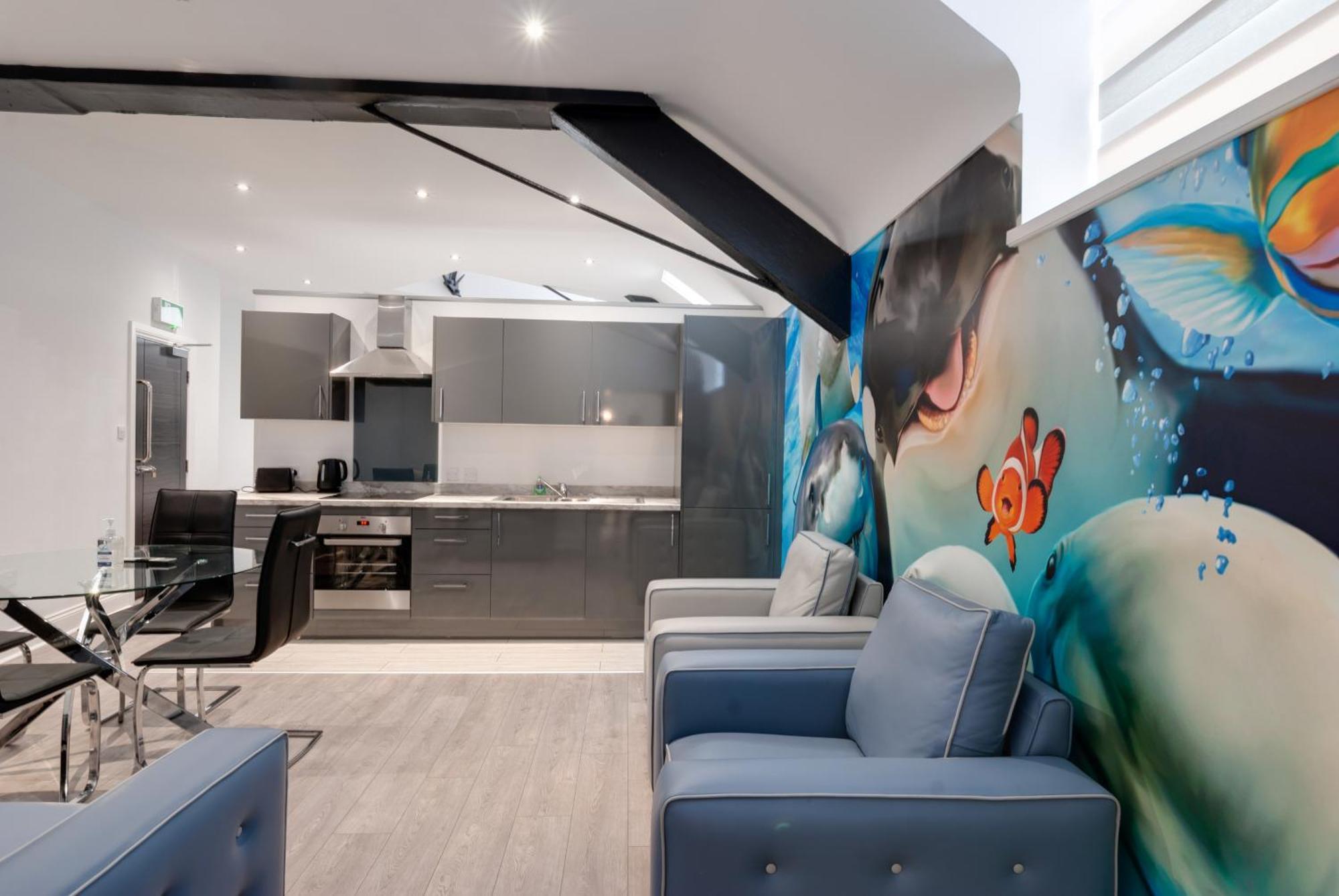 Temple Court Cavern Quarter Apartments By Happy Days ลิเวอร์พูล ภายนอก รูปภาพ