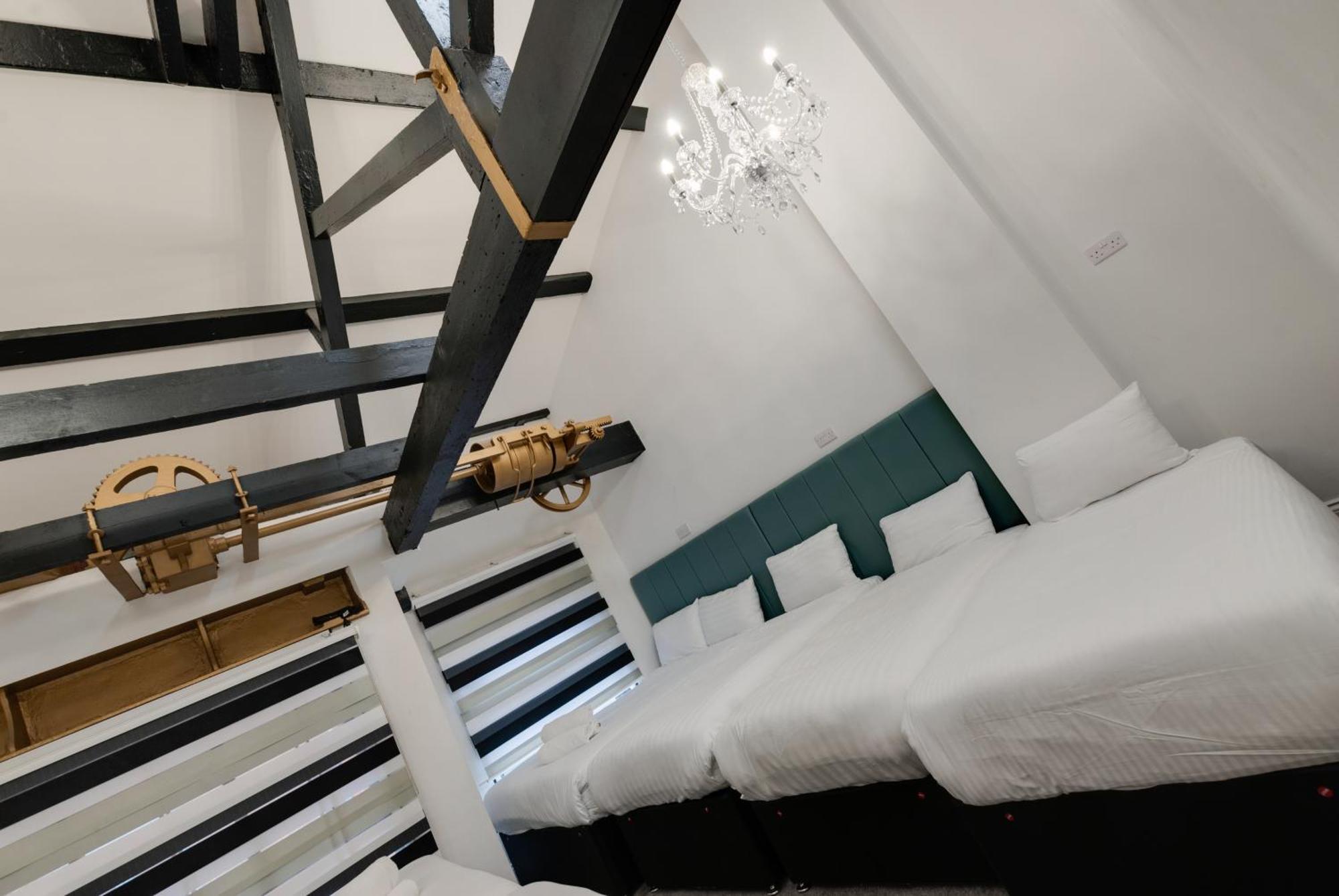 Temple Court Cavern Quarter Apartments By Happy Days ลิเวอร์พูล ภายนอก รูปภาพ