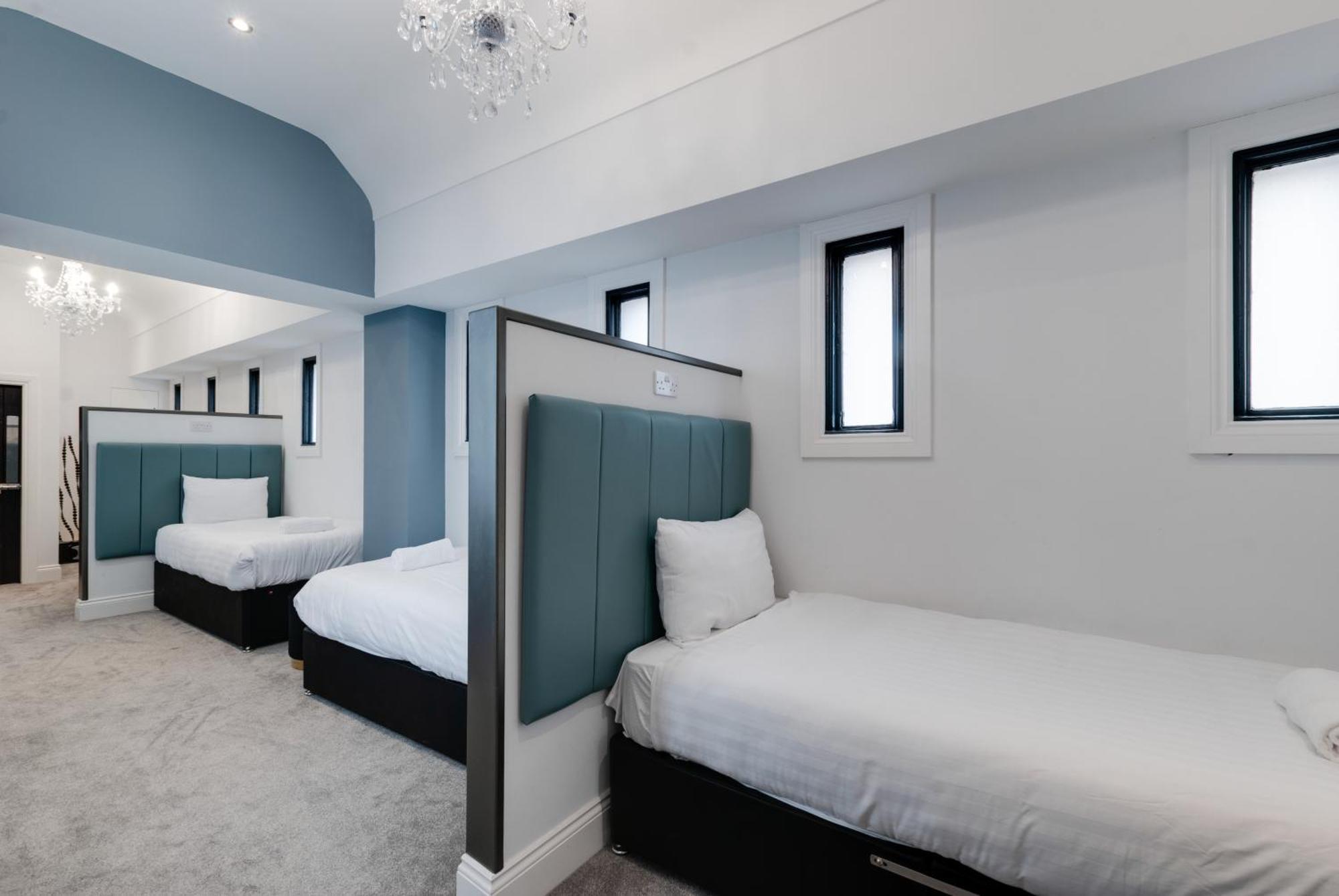 Temple Court Cavern Quarter Apartments By Happy Days ลิเวอร์พูล ภายนอก รูปภาพ