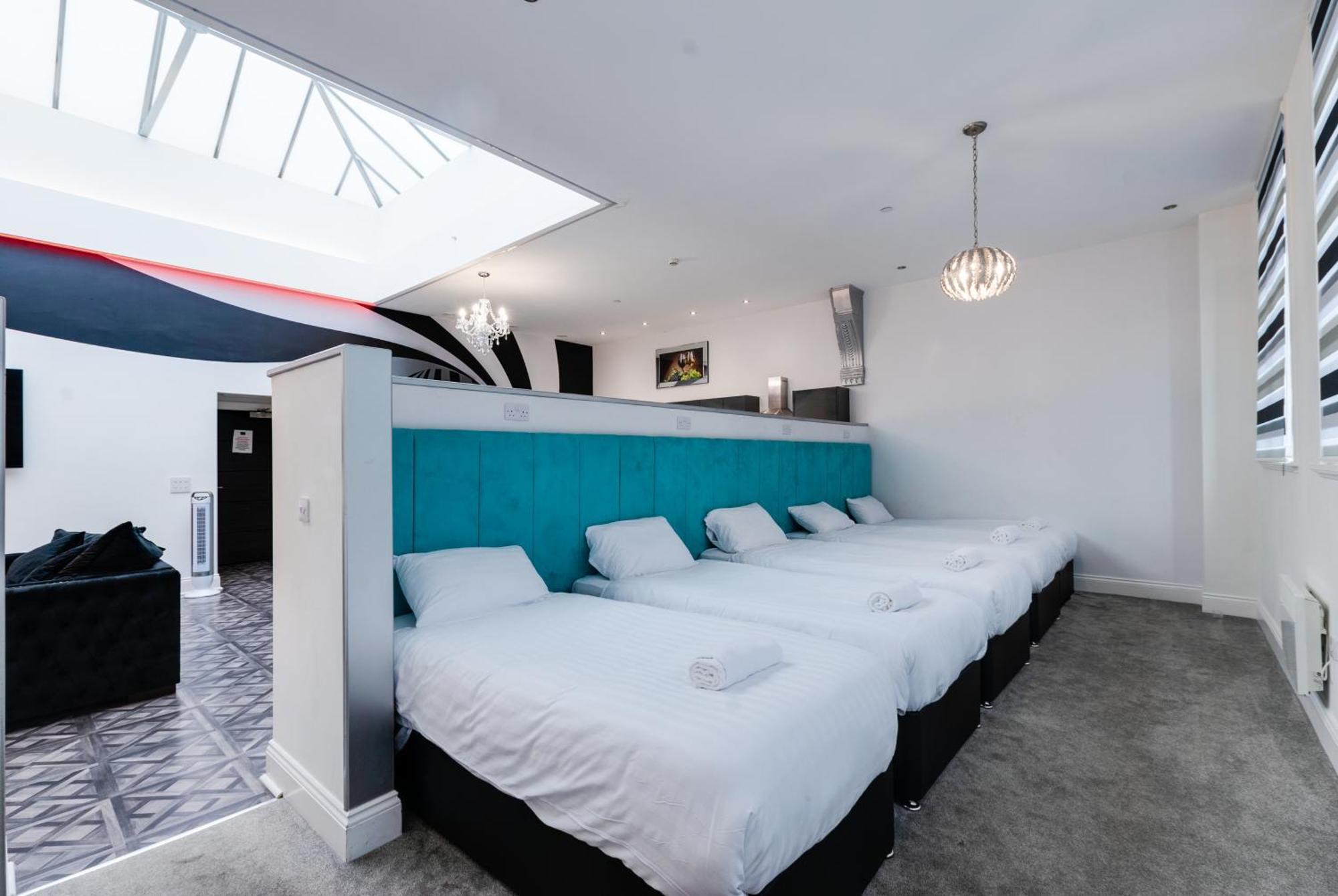 Temple Court Cavern Quarter Apartments By Happy Days ลิเวอร์พูล ภายนอก รูปภาพ