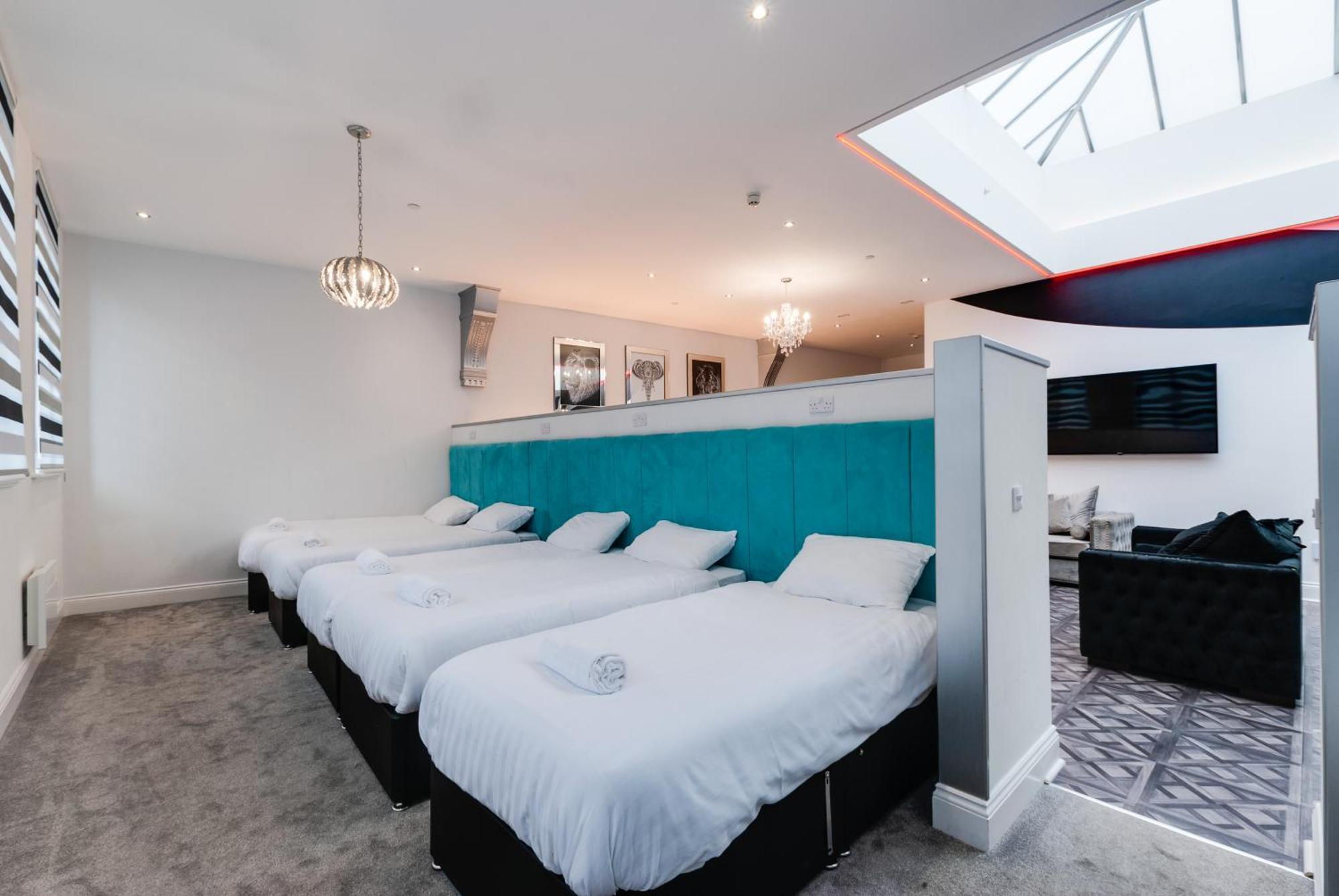 Temple Court Cavern Quarter Apartments By Happy Days ลิเวอร์พูล ภายนอก รูปภาพ