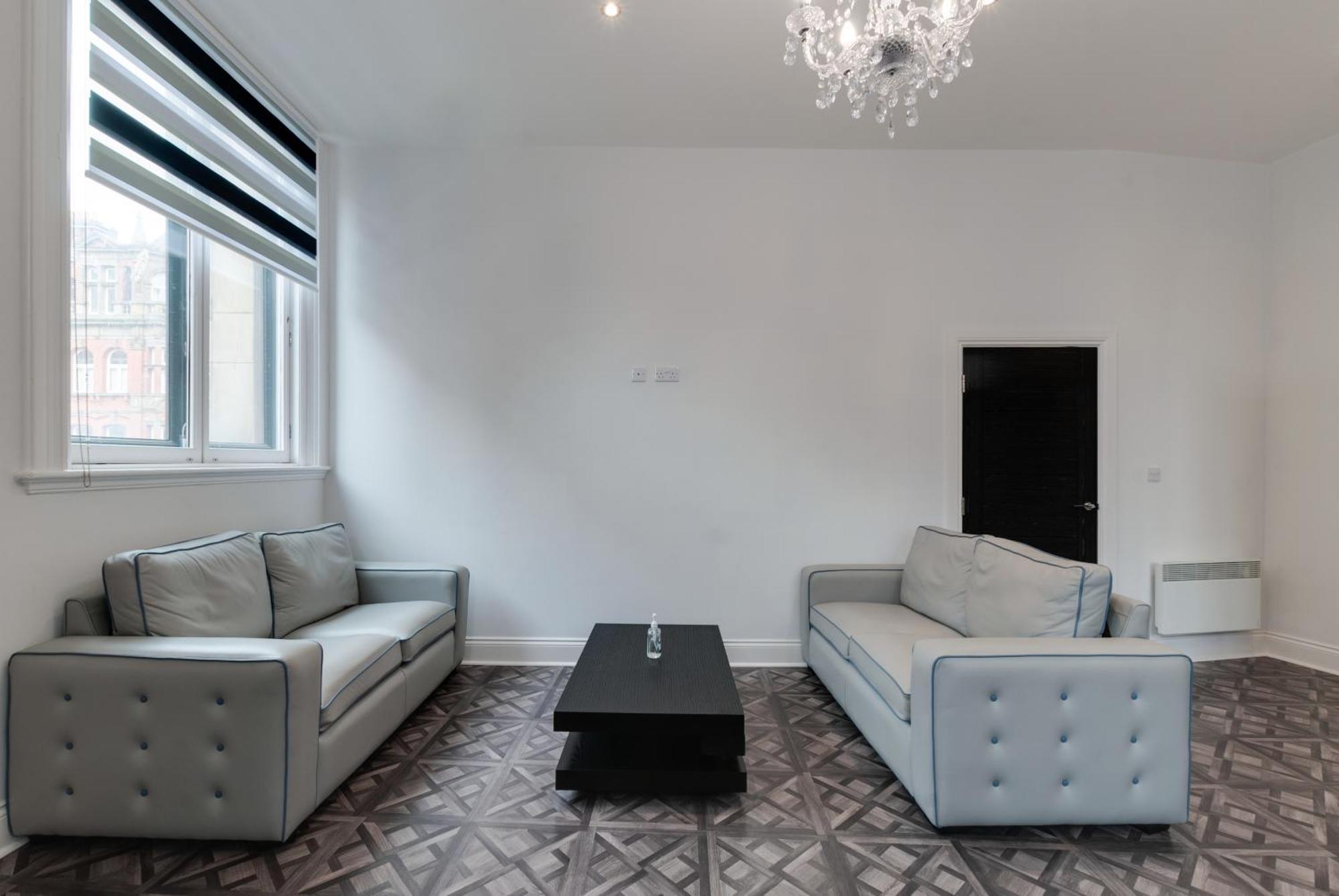 Temple Court Cavern Quarter Apartments By Happy Days ลิเวอร์พูล ภายนอก รูปภาพ