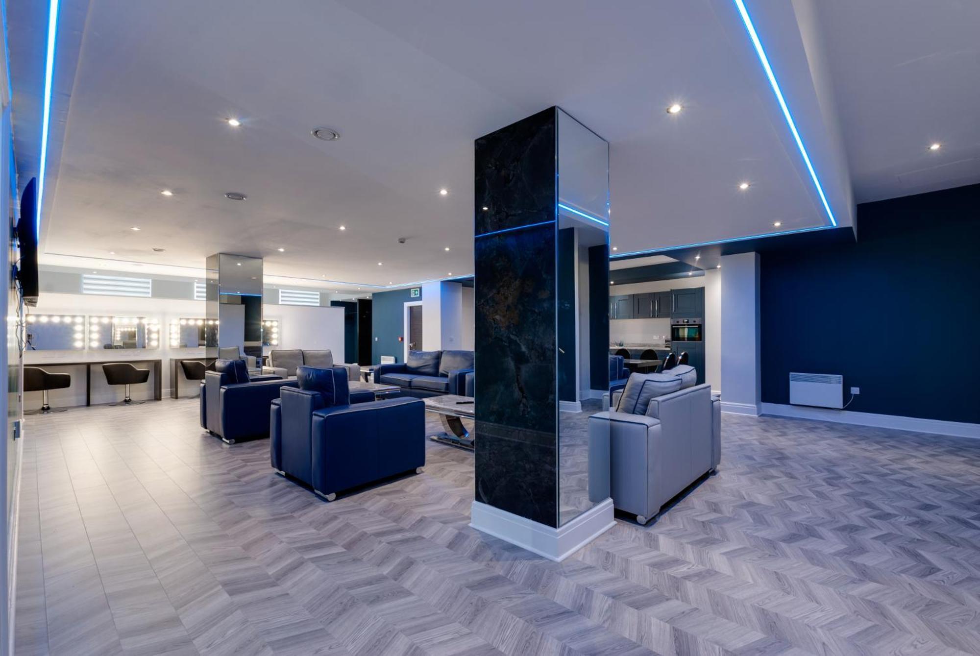 Temple Court Cavern Quarter Apartments By Happy Days ลิเวอร์พูล ภายนอก รูปภาพ